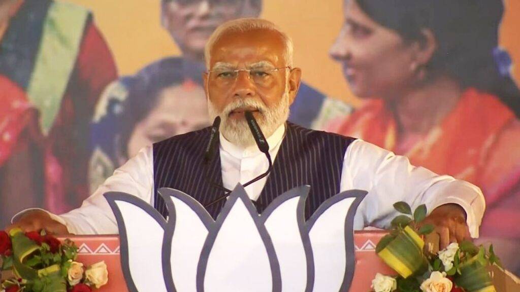 pm narendra modi varanasi mahila sammelan