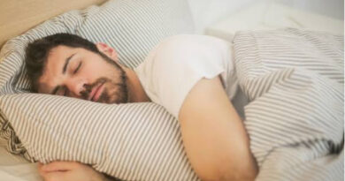 खर्राटें बढ़ा सकते हैं जानलेवा बीमारियों का रिस्क, जानें Snoring की चपेट में कौन आता है जल्दी और क्या है बचाव के उपाय?