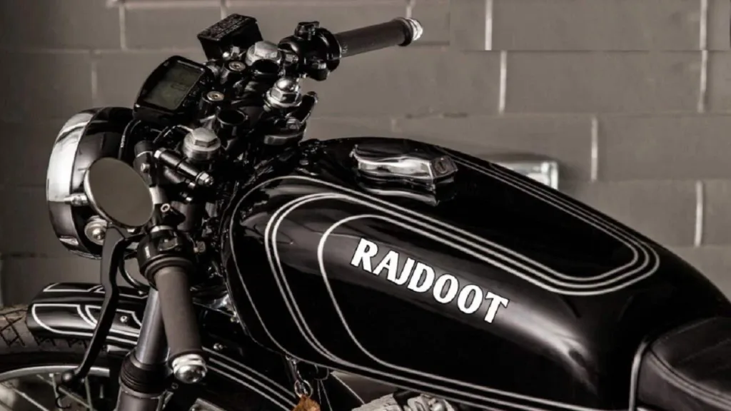 New Rajdoot bike 1