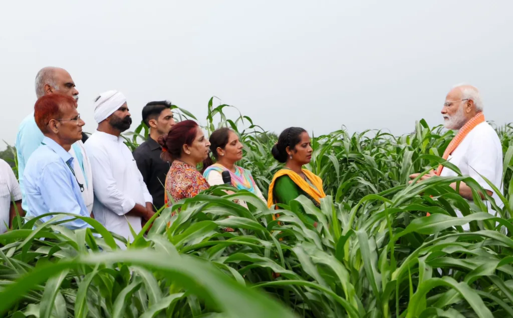 PM Modi with Farmers