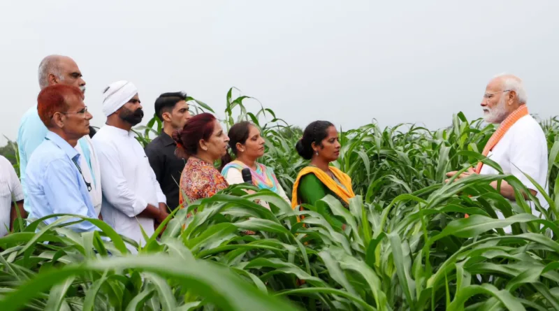 PM Modi with Farmers