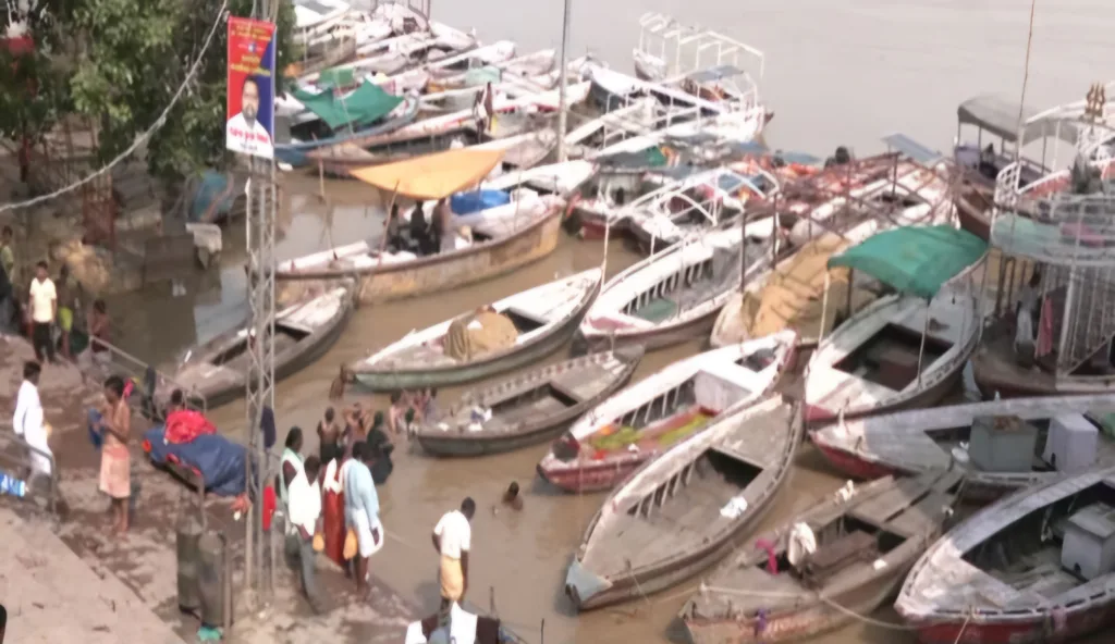 Boat varanasi ghat