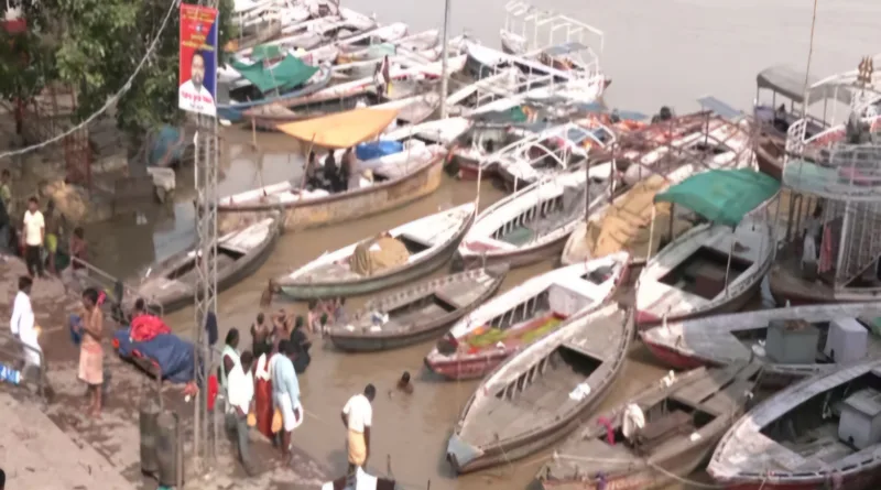 Boat varanasi ghat