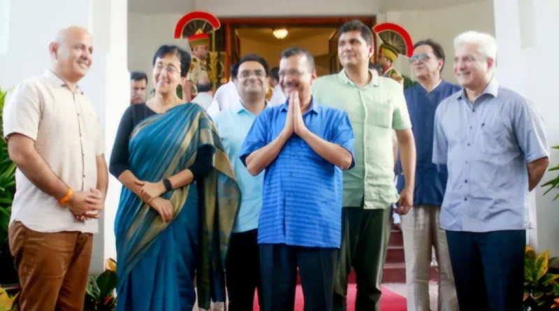 Kejriwal aatishi team