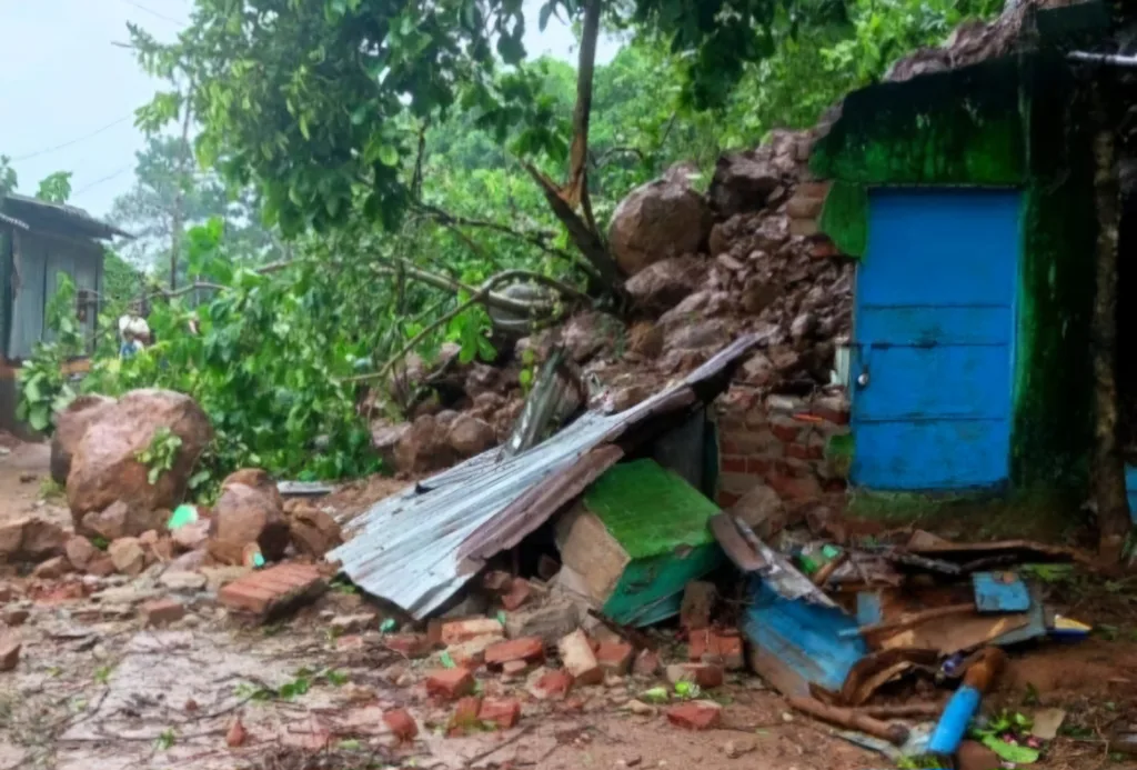 dumka landslide jharkhand weather