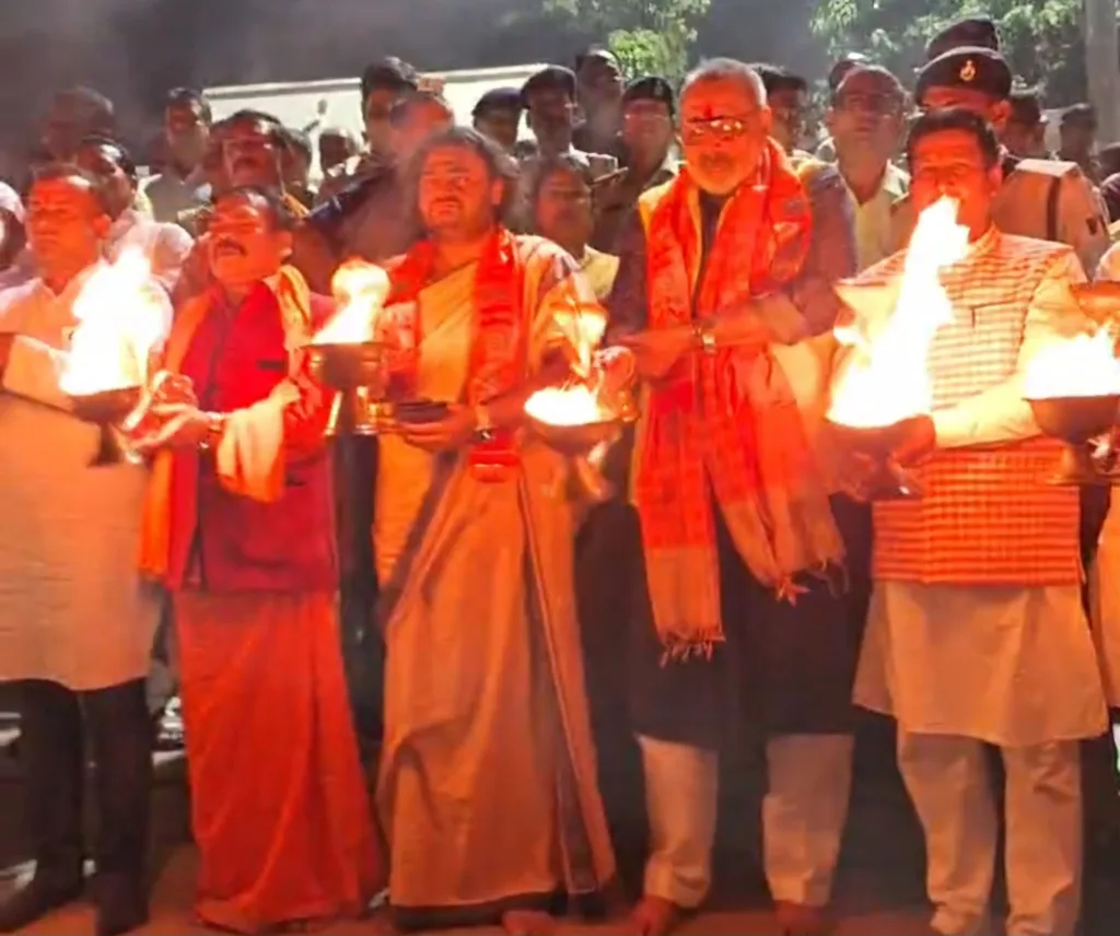 Giriraj ganga aarti