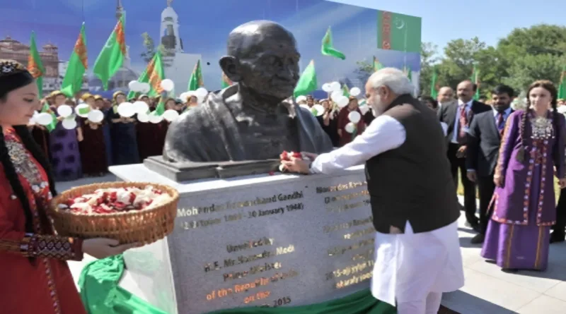 PM Modi Gandhi 1024x576 1