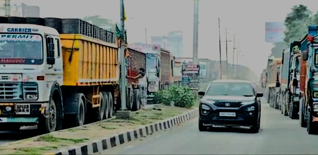 Traffic on Vikram shika setu